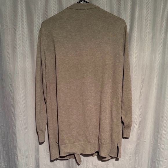 Matty M Cardigan - Picture 2 of 4